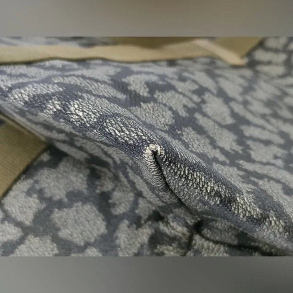 Yves Saint Laurent (YSL) Giraffe Boston Bag - Picture 12 of 14